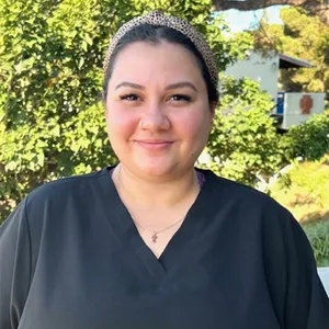 Angelina Bazikian headshot