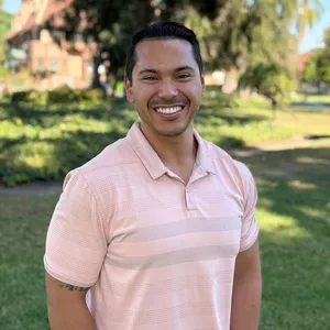 Kevin Acosta headshot