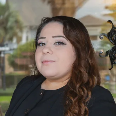 Selena Valdivia headshot