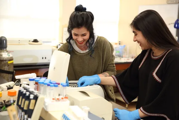 Students using vortex