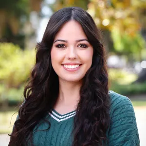 Emily Berryhill headshot