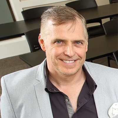 Stephen Inrig Headshot