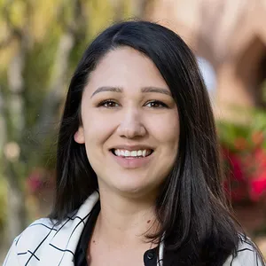 Megan Poston headshot